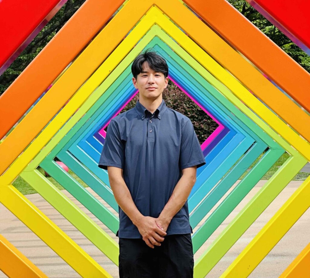 作業服を着た男性